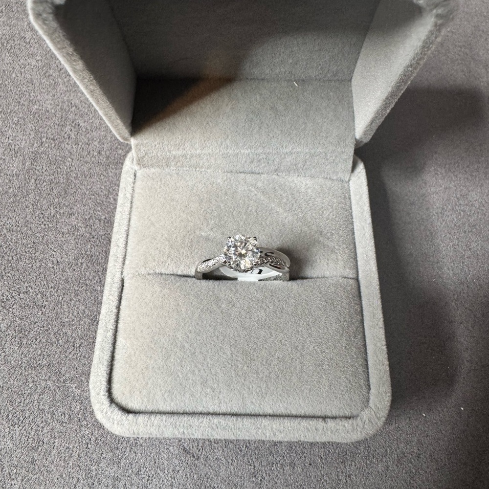 Elegant Silver Promise Ring (Labstone)